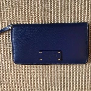 Kate Spade Continental Wallet